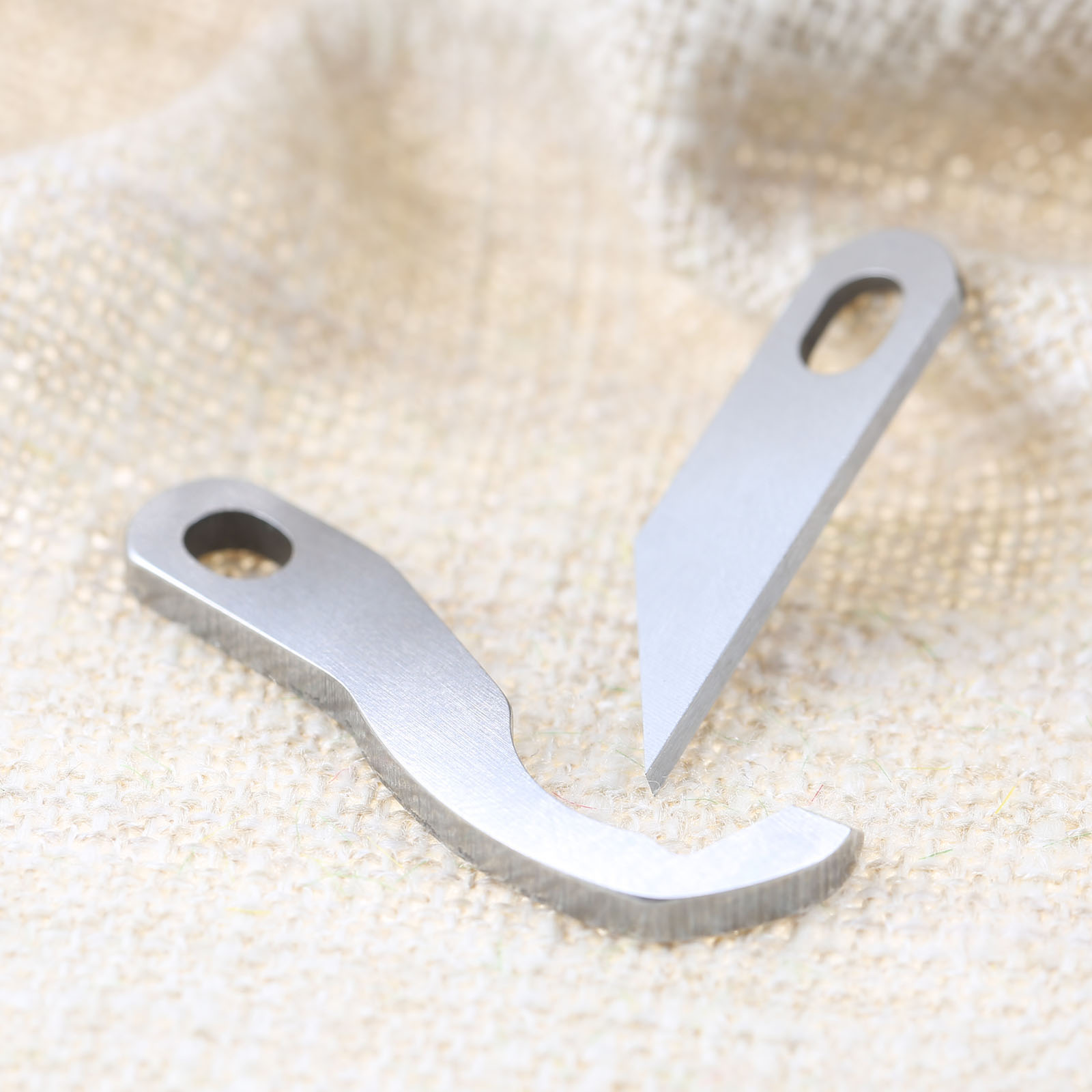 Upper And Lower Blade Knife Fo - огляд і ціна Sewing Expert