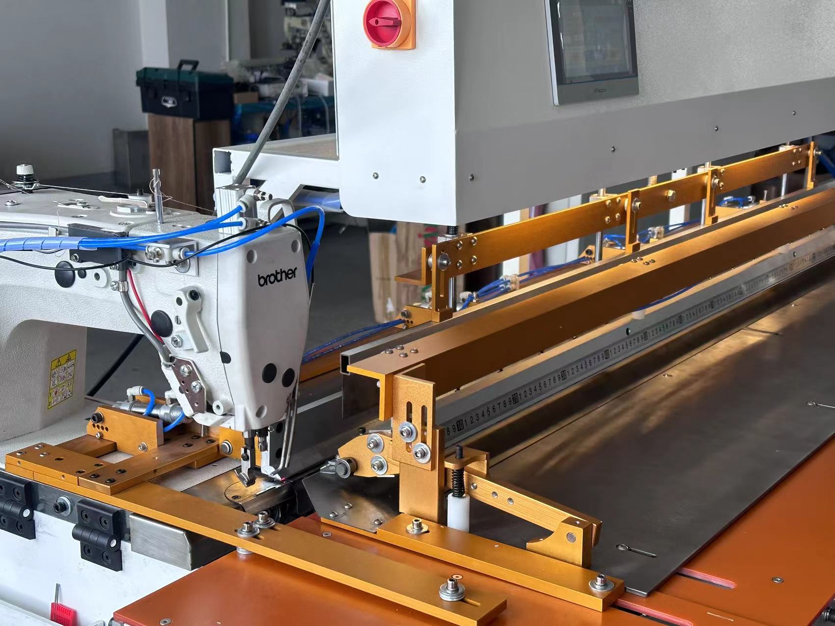 ST 3000-1400 Heavy Duty Sewing - огляд і ціна Sewing Knit